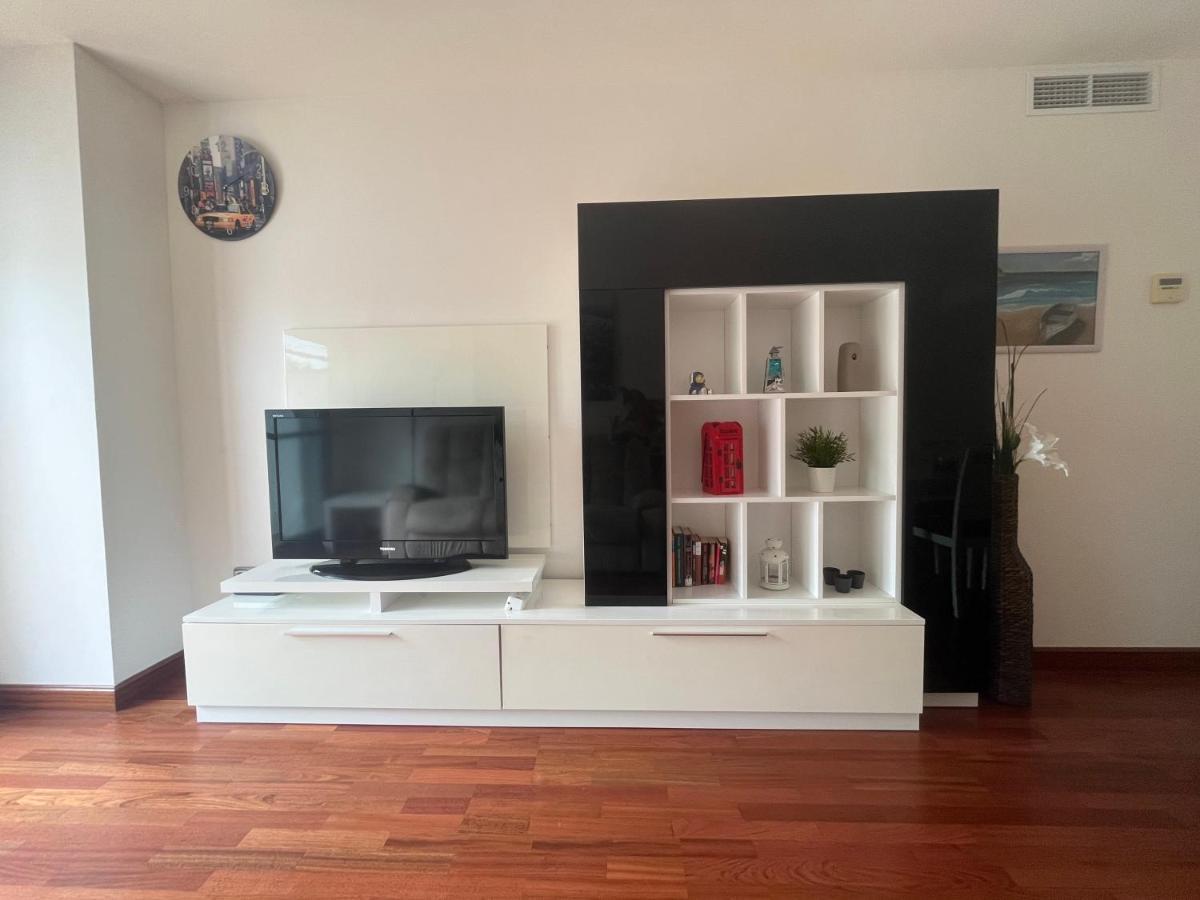 Altos Del Toril 2 Habitaciones Wifi Y Parking ตอร์เรโมลิโนส ภายนอก รูปภาพ